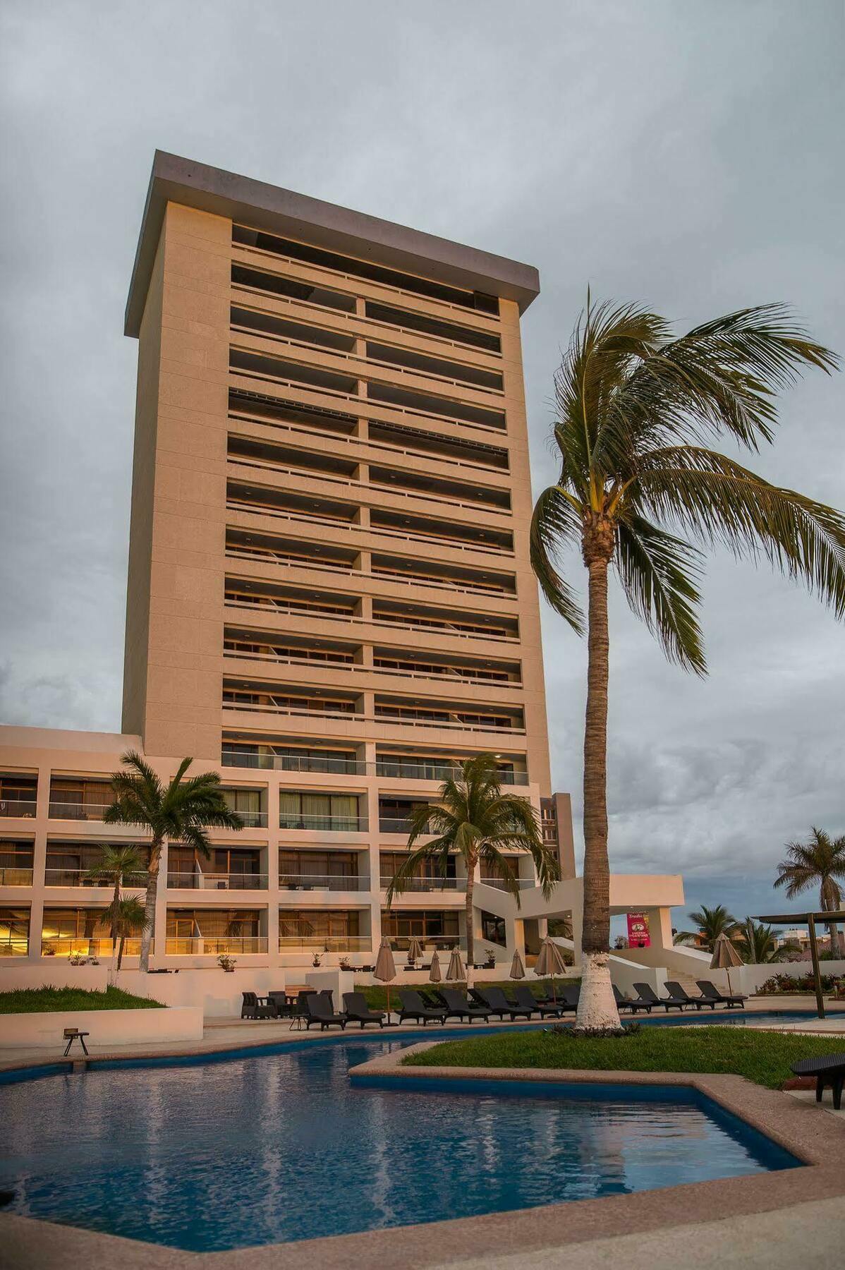 Ocean View Beach Hotel Mazatlán Buitenkant foto